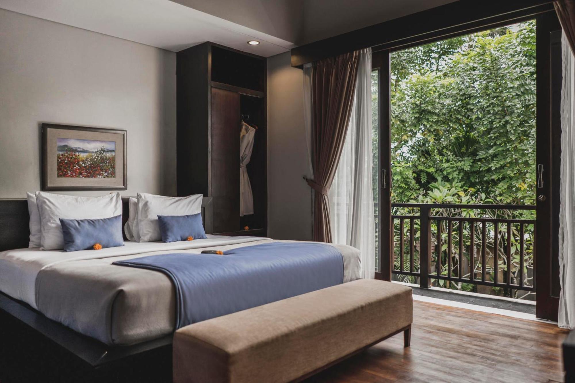 Canggu Circle Villa By Ini Vie Hospitality Extérieur photo