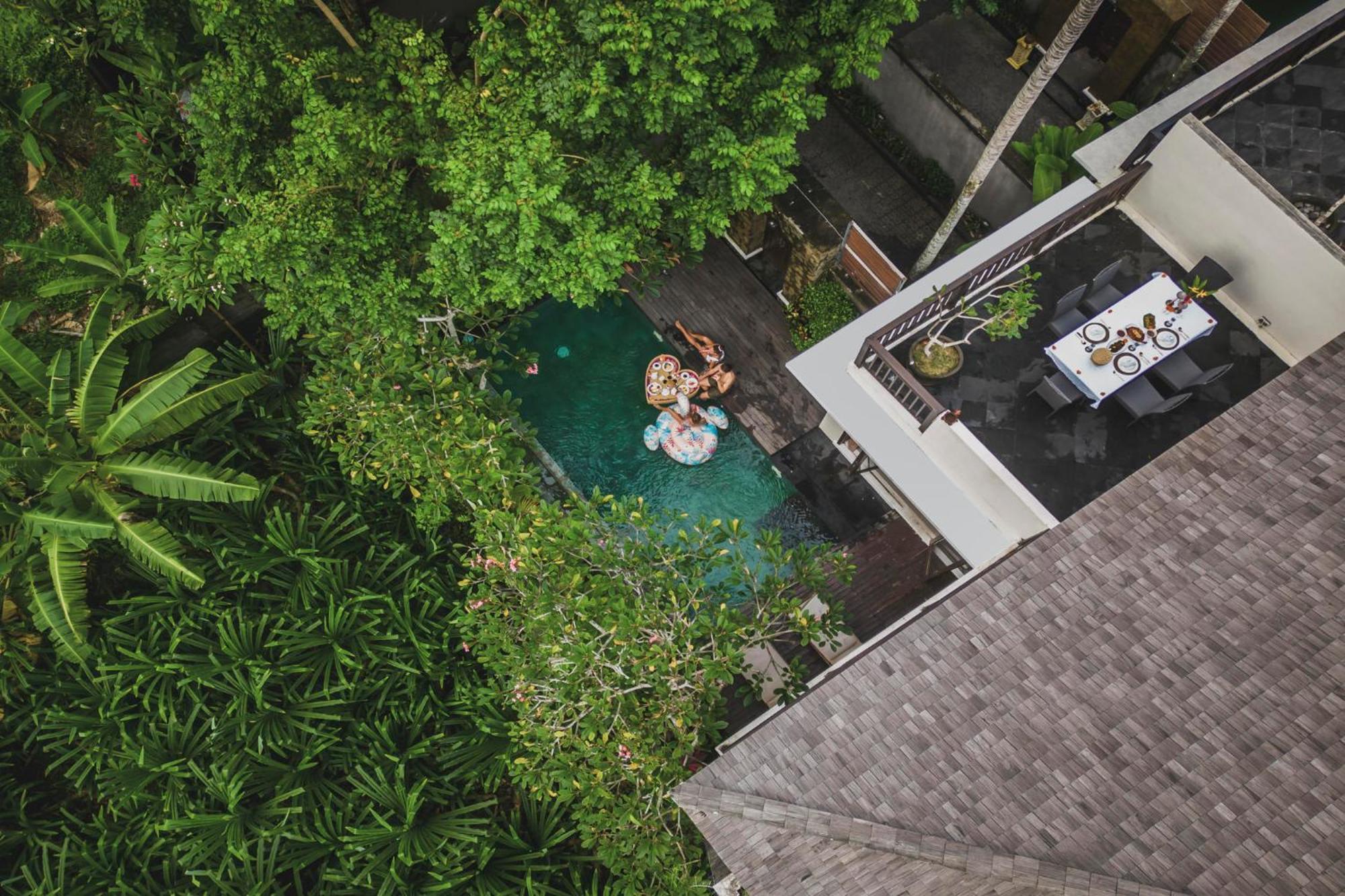 Canggu Circle Villa By Ini Vie Hospitality Extérieur photo